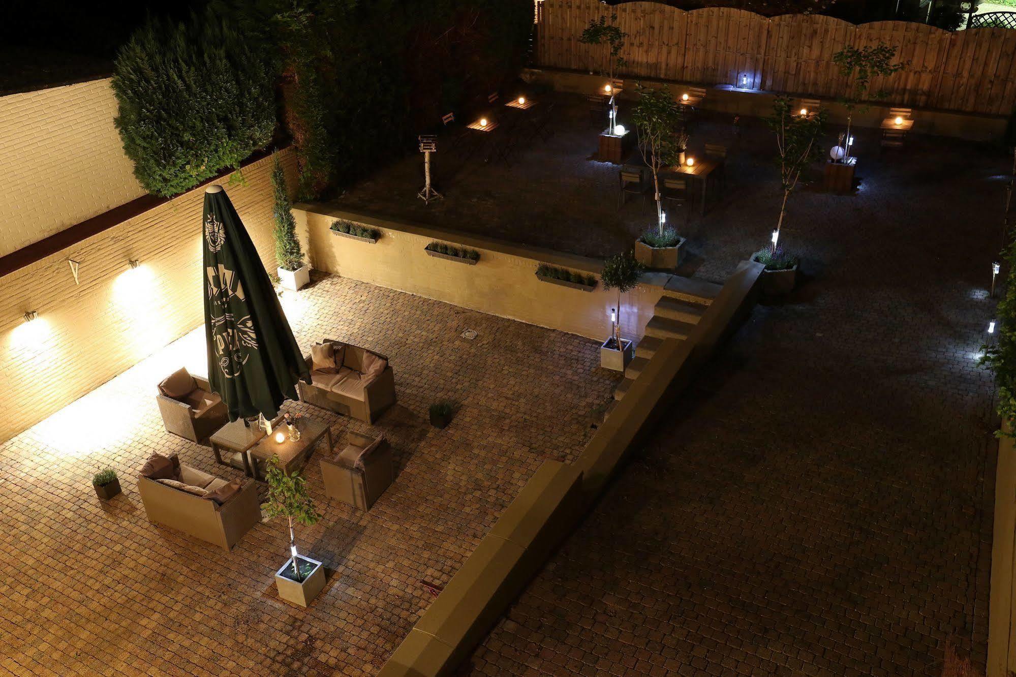 Js Hotel Епен Екстер'єр фото